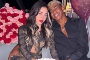 公开示爱打破分手谣言！亚马尔女友出席活动：我非常爱他